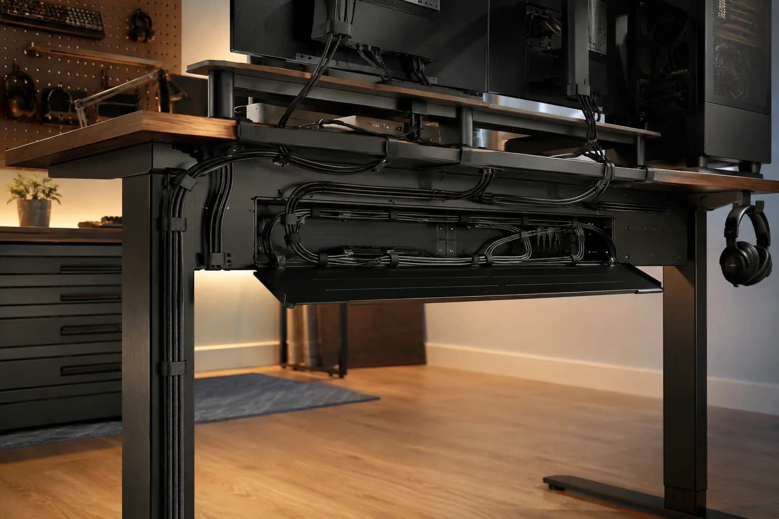 Cable Management That You Can Reopen