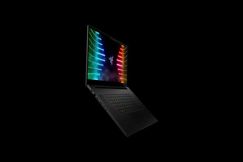 Razer Blade Pro 17 Intel Core i7-10875H 8-Core  NVIDIA GeForce RTX 3060 17.3" QHD 165Hz 16GB RAM 512GB SSD