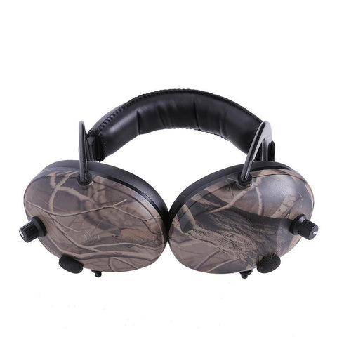 Battery-powered noise-cancelling headphones - Gamer Z Paradise