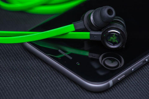 NEW Razer Hammerhead Pro V2 In-Ear PC Music Game headphone earphon with Mic - Gamer Z Paradise