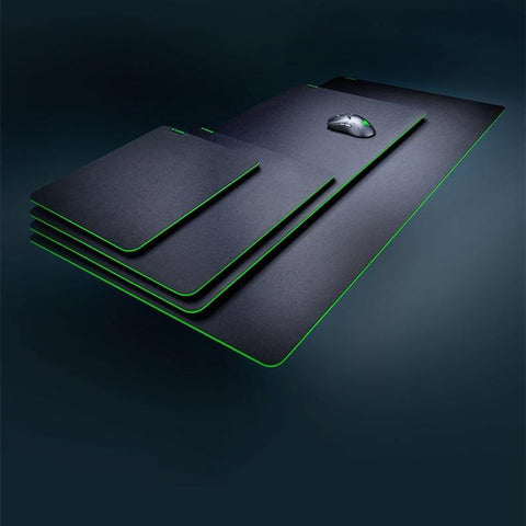 Razer Heavy  V3 Gaming Large Gaming Mouse Pad - Gamer Z Paradise
